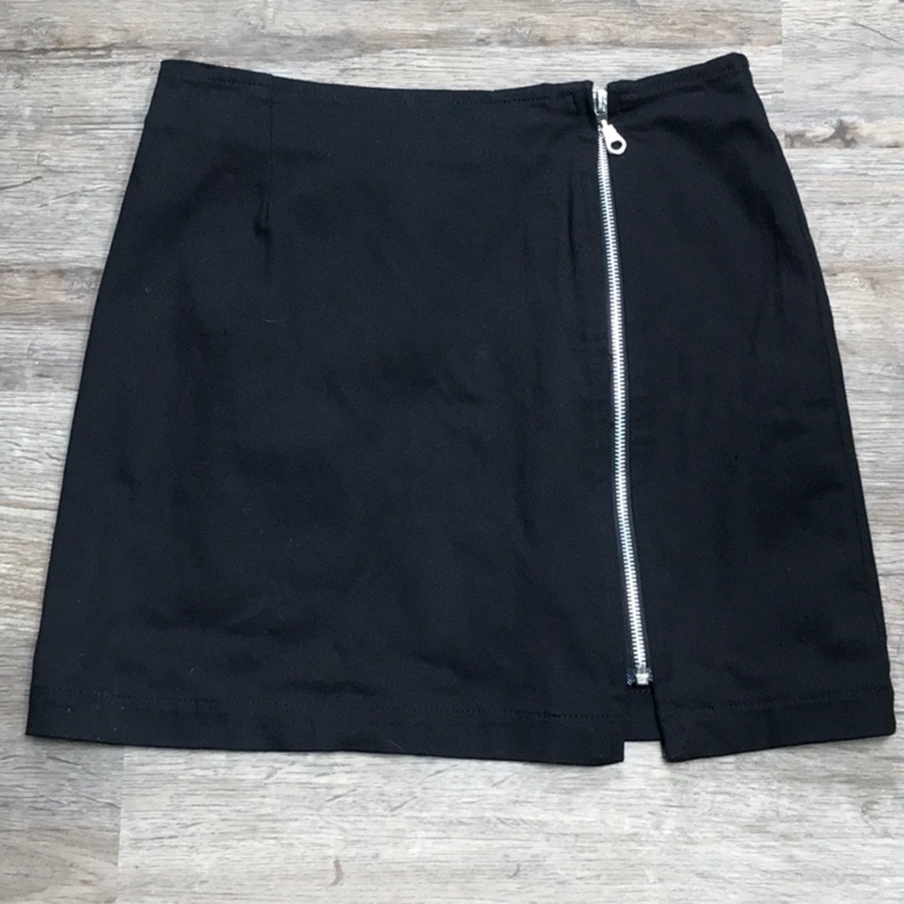 George Marciano Zip Up Front Mini Skirt 150